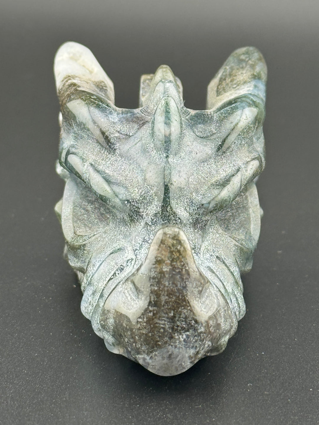 Eternal Dragon Blessing - Dragon Head Statues