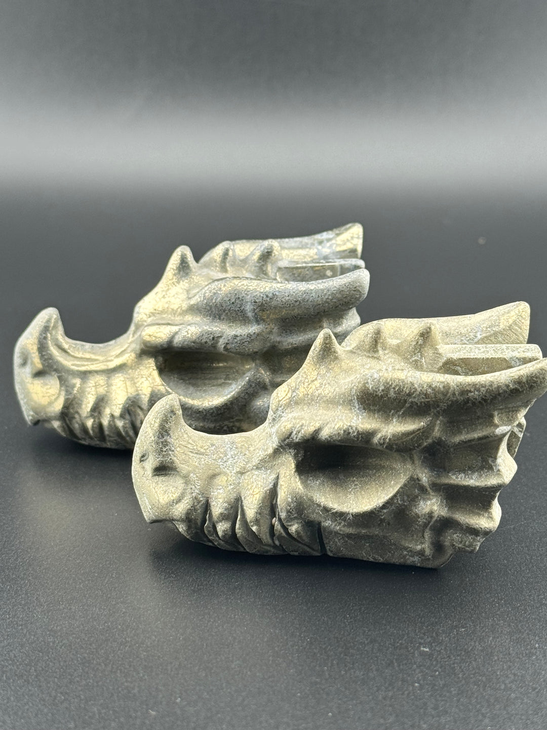 Eternal Dragon Blessing - Dragon Head Statues