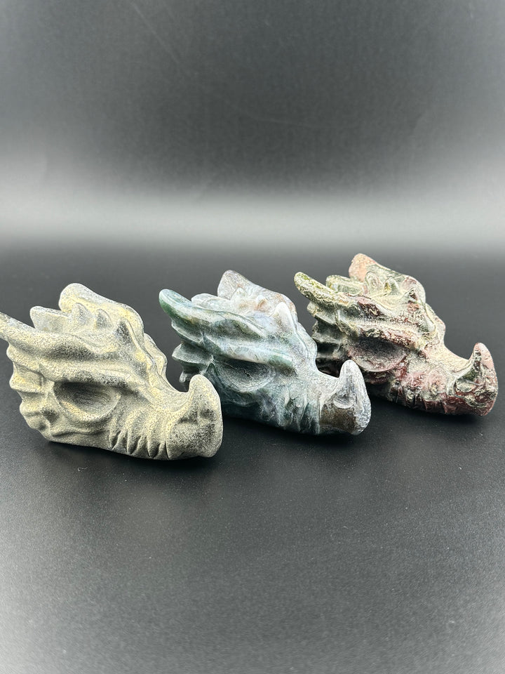 Eternal Dragon Blessing - Dragon Head Statues