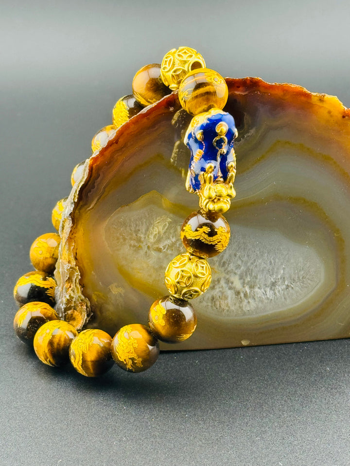 Prosperity Path - Tiger's Eye Bracelet with Large Color Changing Pixiu