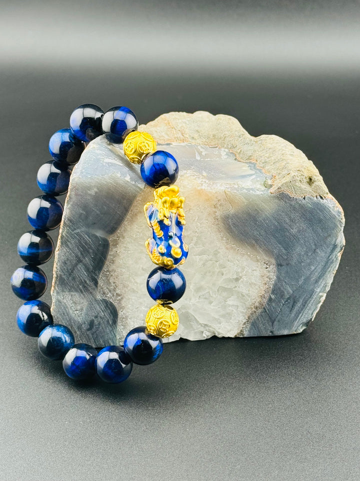 Azure Prosperity - Color Changing Pixiu Bracelet with Blue Tiger's Eye Beads