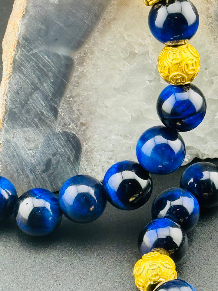 Azure Prosperity - Color Changing Pixiu Bracelet with Blue Tiger's Eye Beads