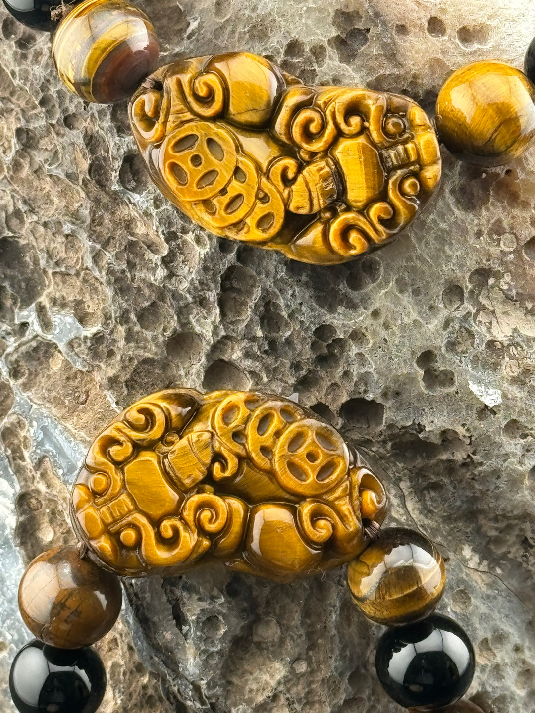 Wealth , Prosperity, & Protection Bracelet - Tiger's Eye Pixiu with Black Agate