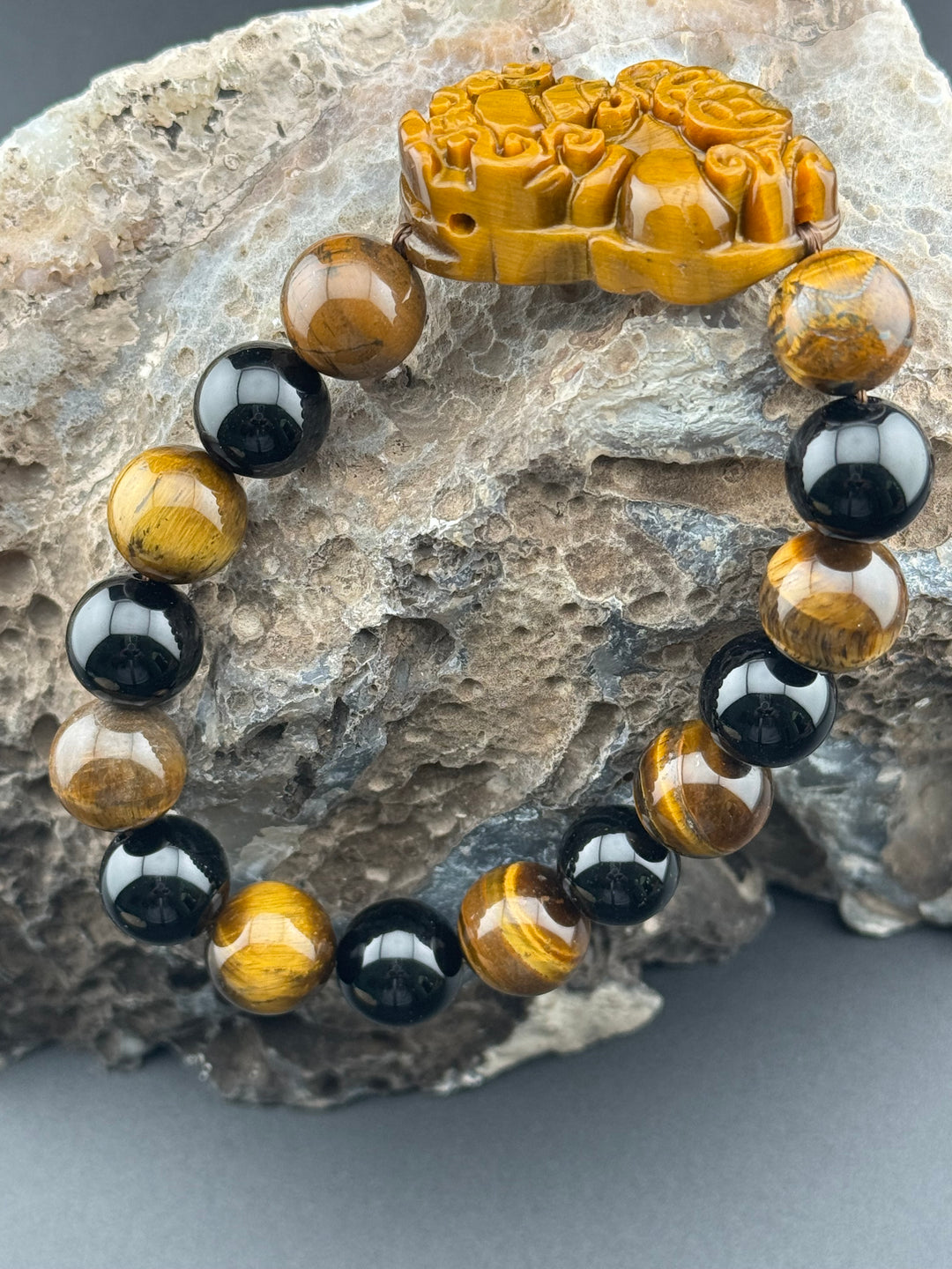 Wealth , Prosperity, & Protection Bracelet - Tiger's Eye Pixiu with Black Agate