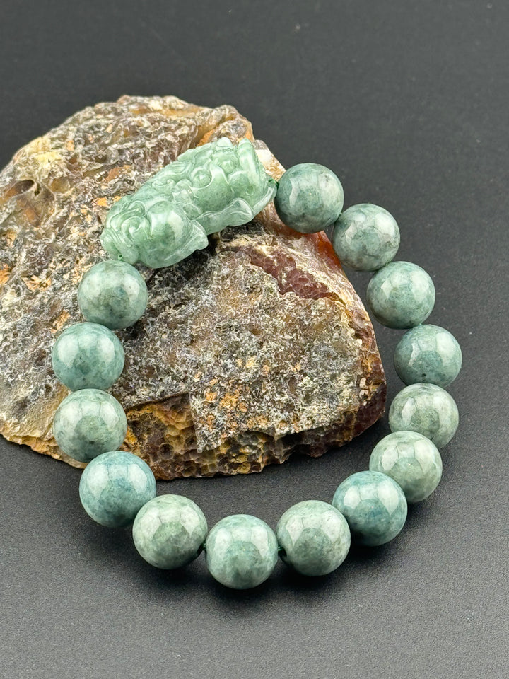 Spiritual Harmony Sentinel Natural Jadeite Beads and Pixiu Men's Bracelet