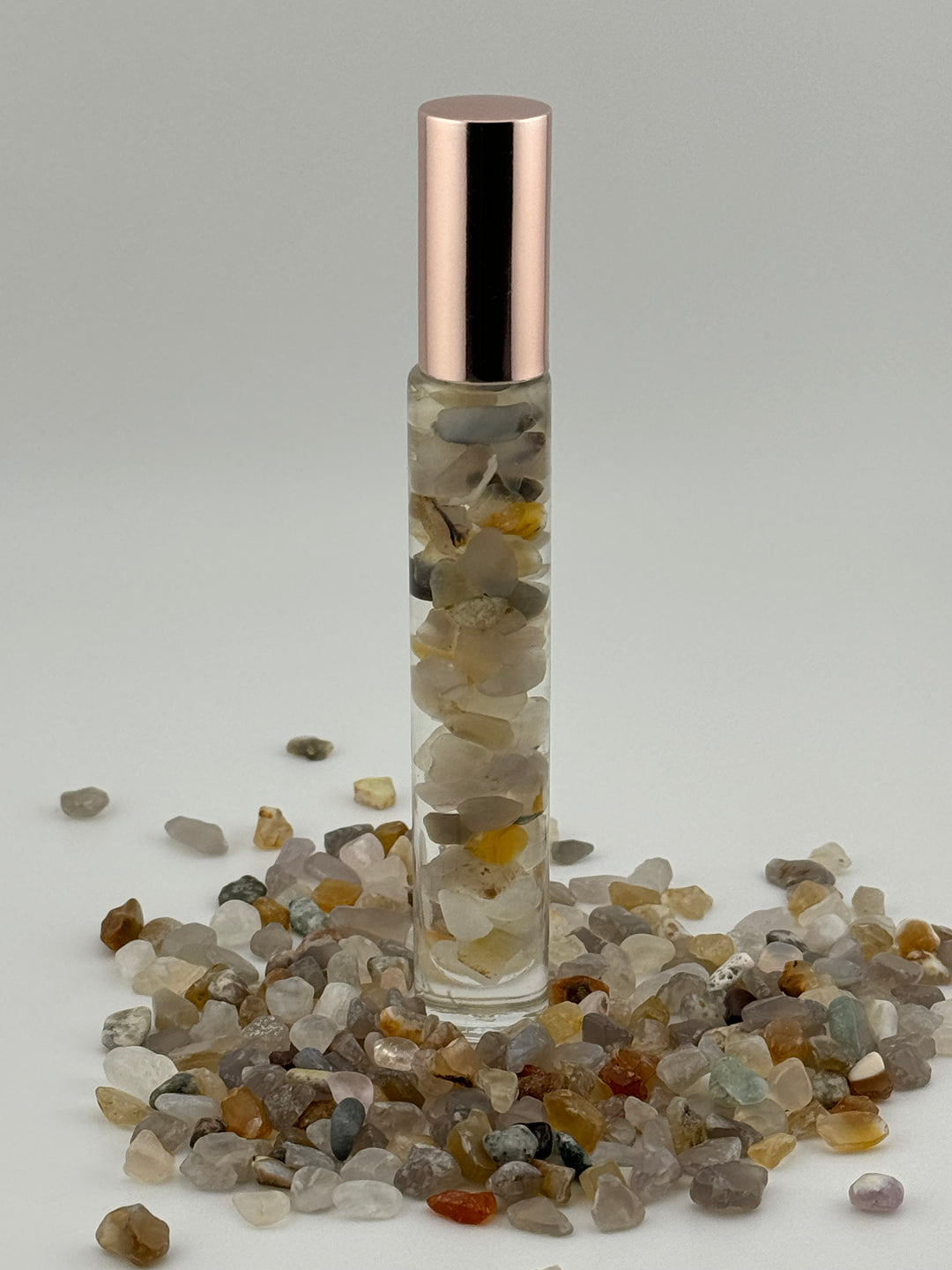 Revitalizing Clarity - Grey Agate & Peppermint Crystal Roll-On (Solar Plexus Chakra)